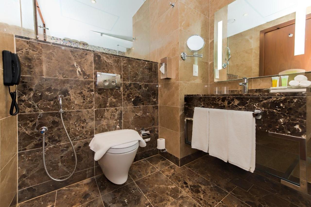 Holiday Suites Al Azizia メッカ エクステリア 写真 Bathroom